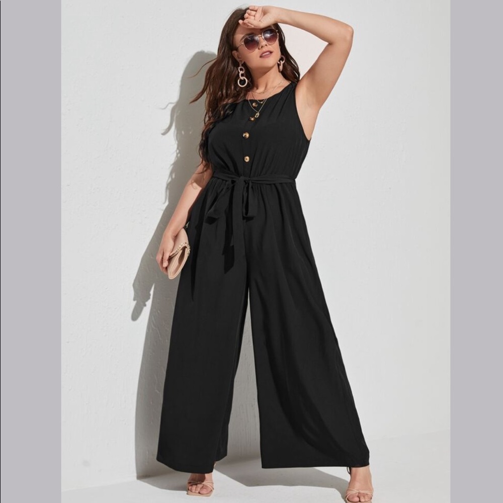 0XL SHEIN Plus Buttoned Black Jumpsuit